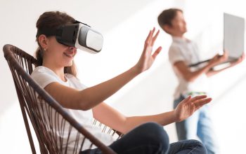 Come la Realtà Virtuale Sta Cambiando il Mondo